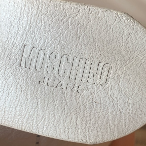 Rare Vintage MOSCHINO White Leather Pewter Heart Buckle Belt sz. 90 Italy main image 4